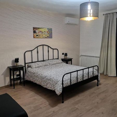 Bed And Breakfast Il Sole -Cinquefrondi Ngoại thất bức ảnh