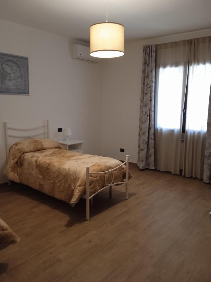 Bed And Breakfast Il Sole -Cinquefrondi Ngoại thất bức ảnh