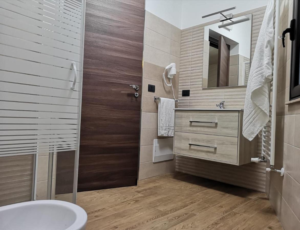 Bed And Breakfast Il Sole -Cinquefrondi Ngoại thất bức ảnh